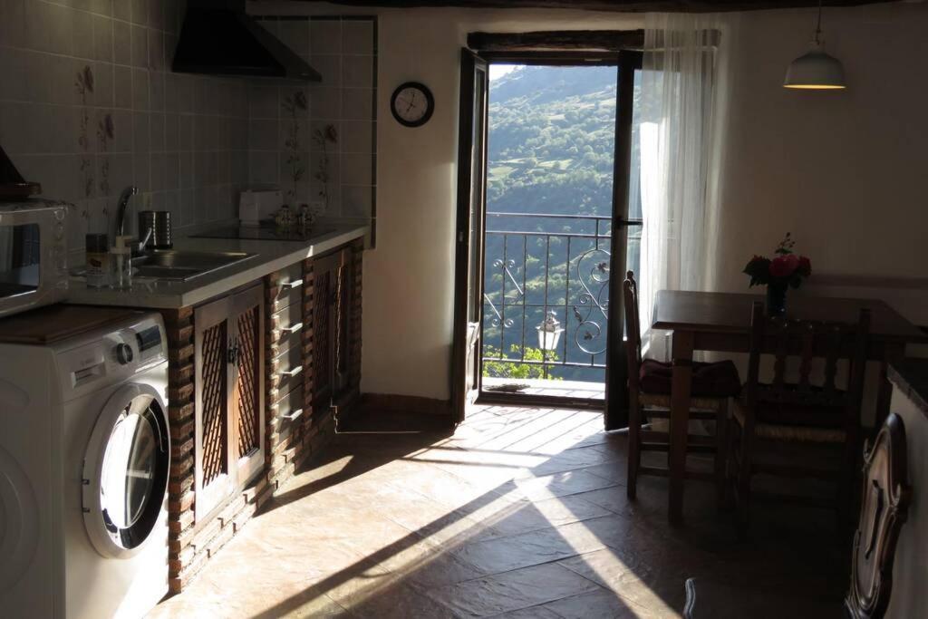 Casa La Solea. Vistas Al Pueblo Y La Sierra Βίλα Bubión Εξωτερικό φωτογραφία